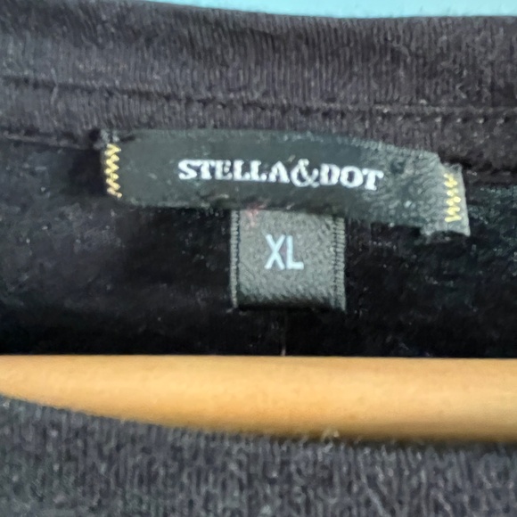 Stellla & Dot Lace Sleeve T, Black, XL - Picture 13 of 13